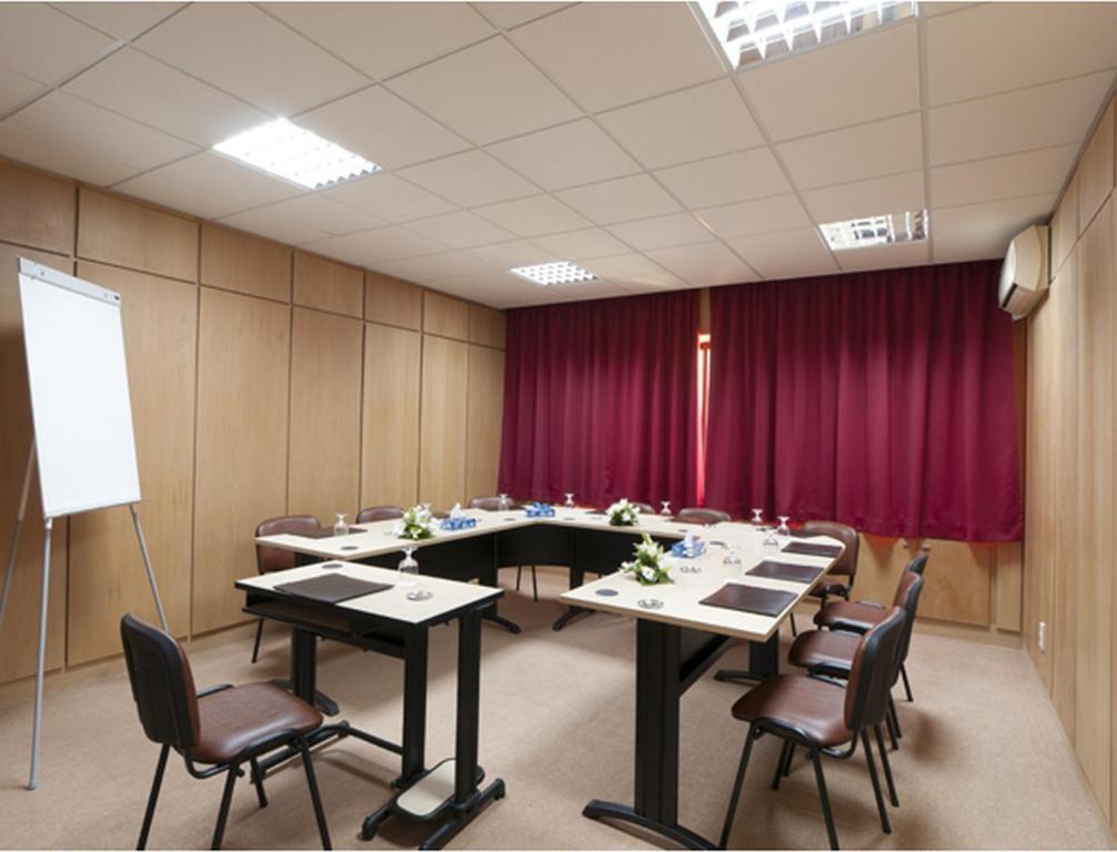 תוניס Diplomat Hotel מראה חיצוני תמונה